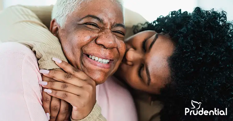 Cuidados del adulto mayor en el hogar: 10 consejos claves